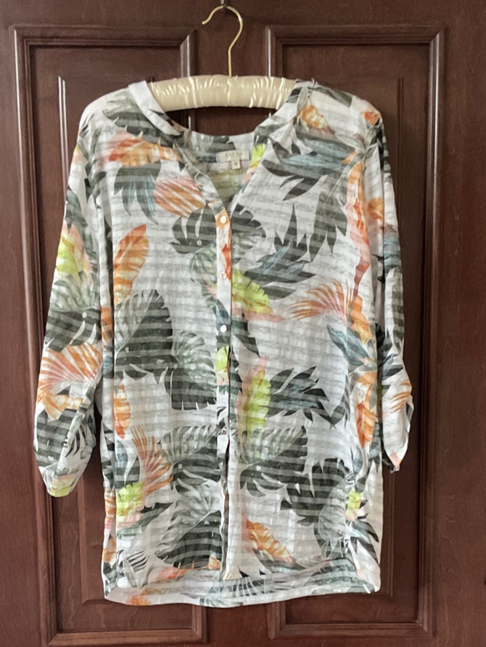 Aura Tropical Leaf Button-Front Tunic in White, Green & Orange